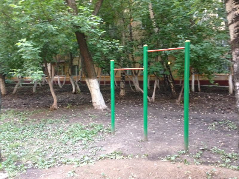 Pull Up Bar at Calisthenics Park at улица Ферсмана, Москва – photo 1 of 2