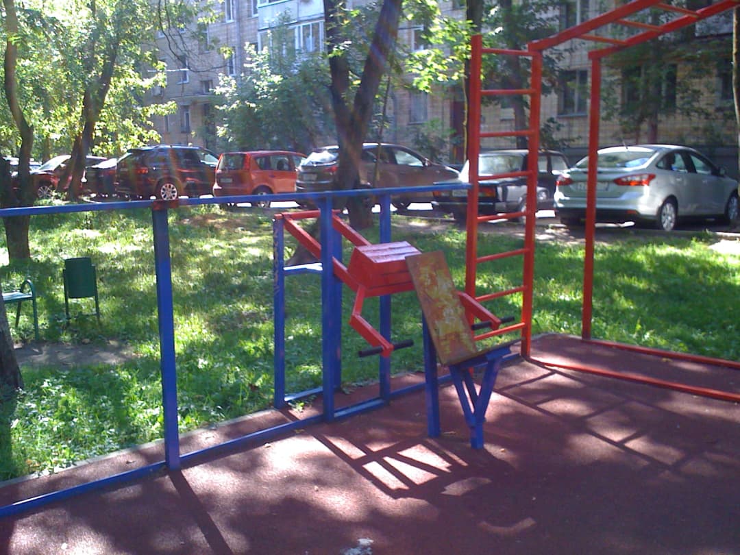 Parallel Gym Bars at Calisthenics Park at Песчаный переулок, Москва #wp1992 – photo 2 of 8