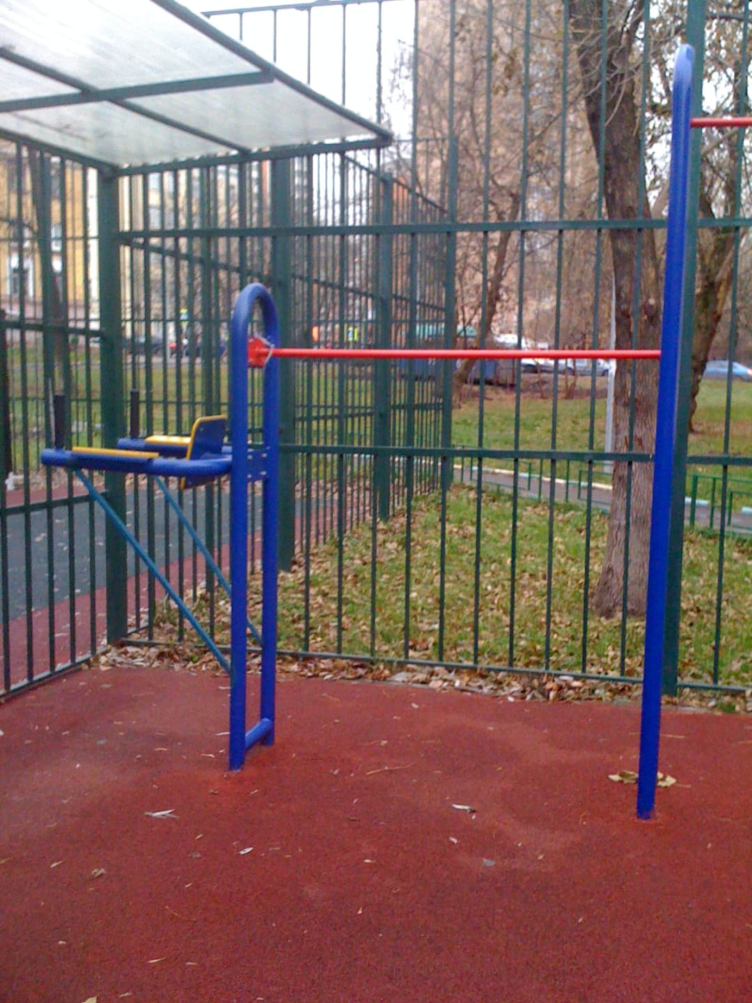 Pull Up Bar at Calisthenics Park at Гольяновская улица, Москва #wp2027 – photo 1 of 7
