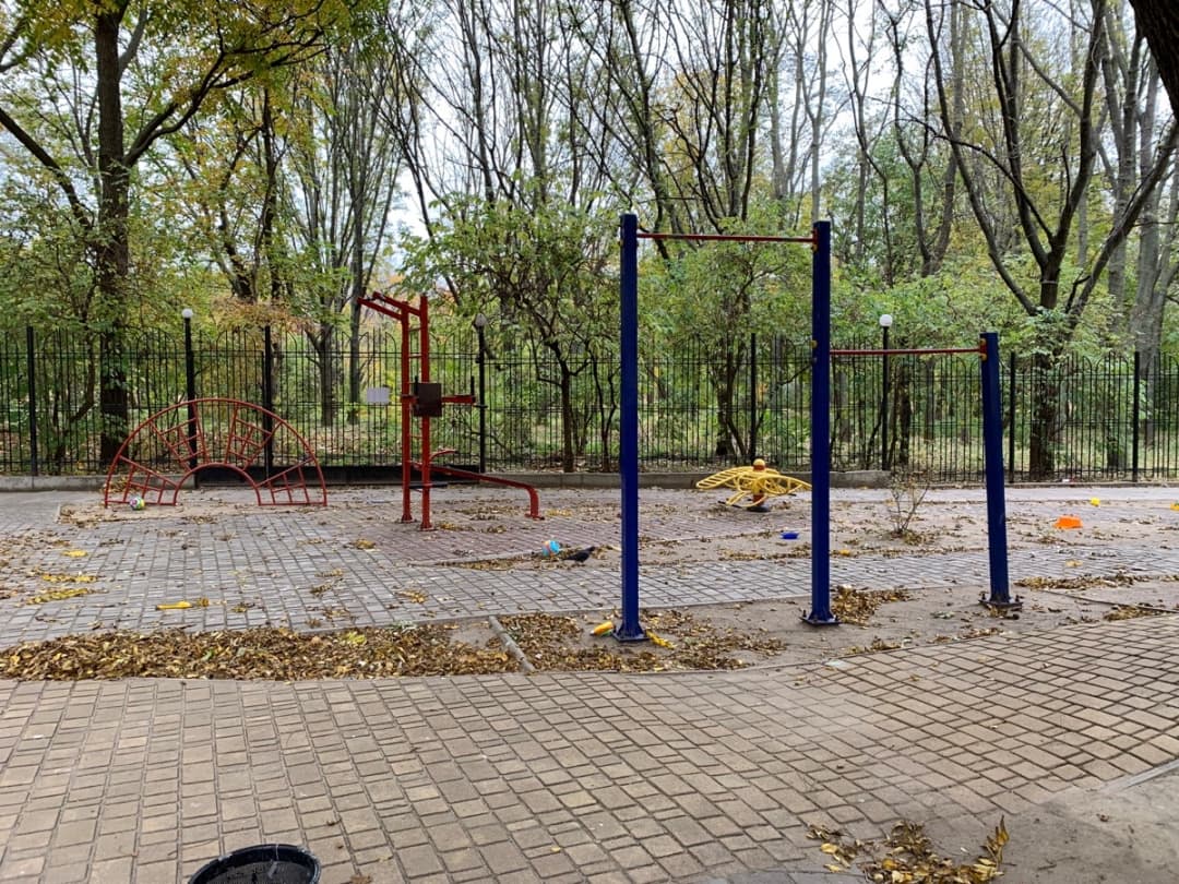 Bară de tracțiuni la Calisthenics Park at проспект Шевченка, Одеса – fotografia 1 din 1