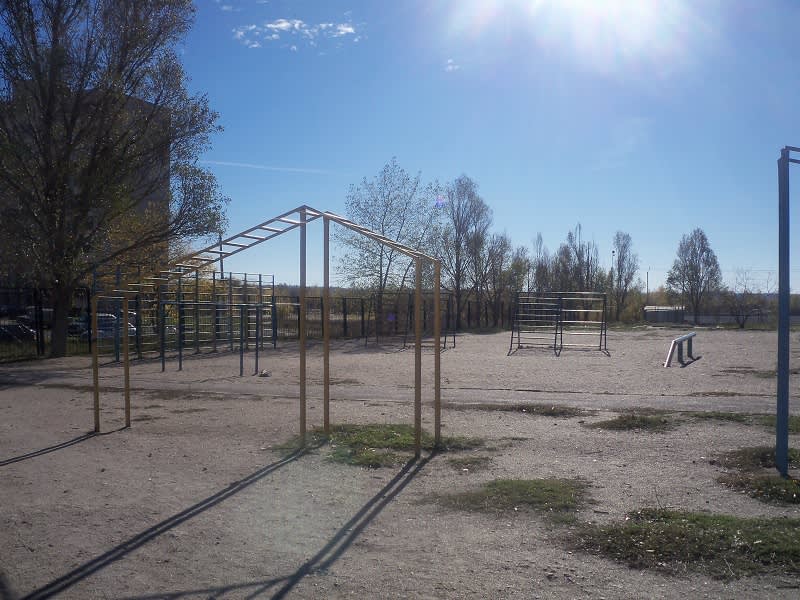 Barren bei Calisthenics Park at вулиця Стешенка, Запоріжжя – Foto 2 von 5