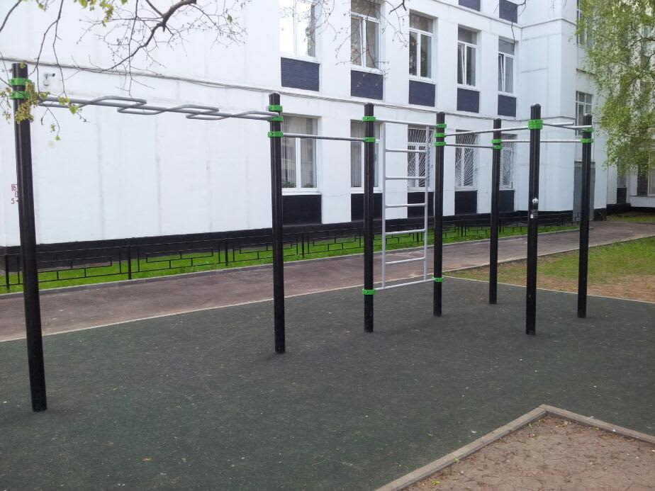 Pull Up Bar at Calisthenics Park at Солнцевский проспект, Москва #wp2238 – photo 1 of 4
