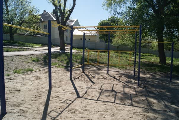 Pull Up Bar at Calisthenics Park at Ново-Баварський проспект, Харків – photo 5 of 7