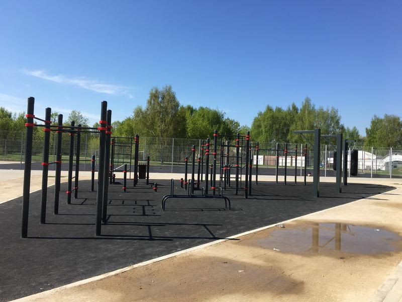 Pull Up Bar at Calisthenics Park at Строгинское шоссе, Москва #wp2270 – photo 1 of 5