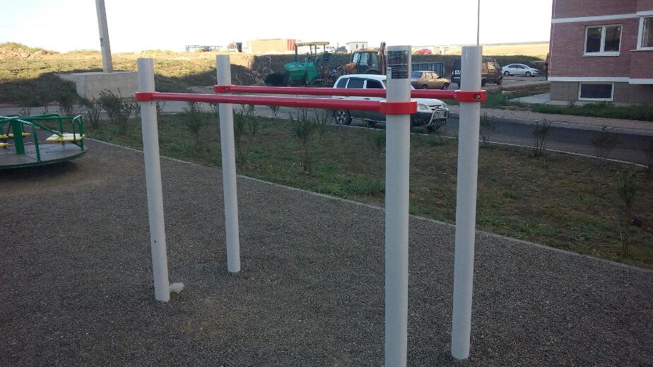 Barras Paralelas en Calisthenics Park at улица Петренко, Ростов-на-Дону #wp2405 – foto 2 de 2