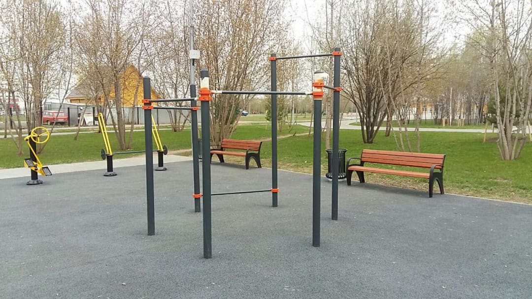 Упори для віджимань на майданчику Calisthenics Park at улица Марьинский Парк, Москва #wp2501 – фото 5 з 13