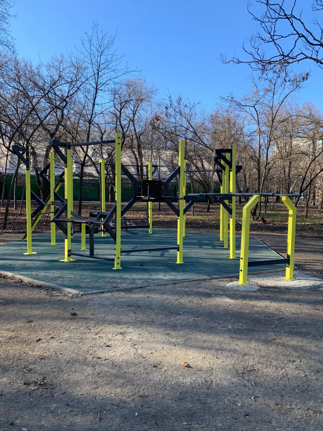 Klimmzugstange bei Calisthenics Park at 2-й Артилерійський провулок, Одеса – Foto 1 von 2