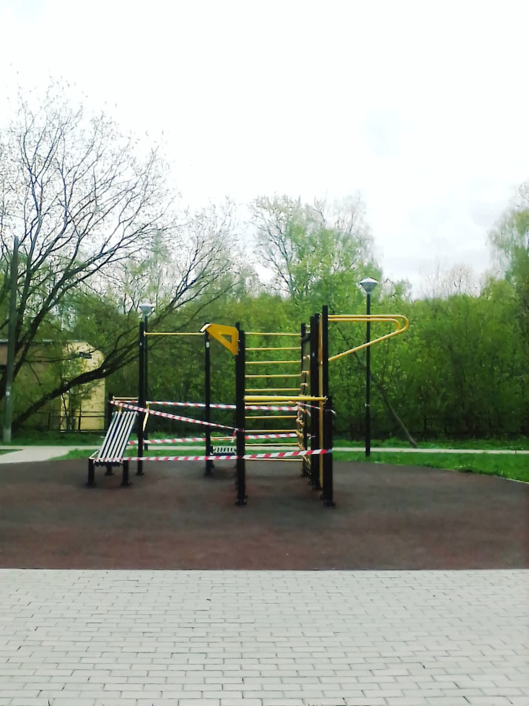 Pull Up Bar at Calisthenics Park at Измайловский проспект, Москва – photo 1 of 4