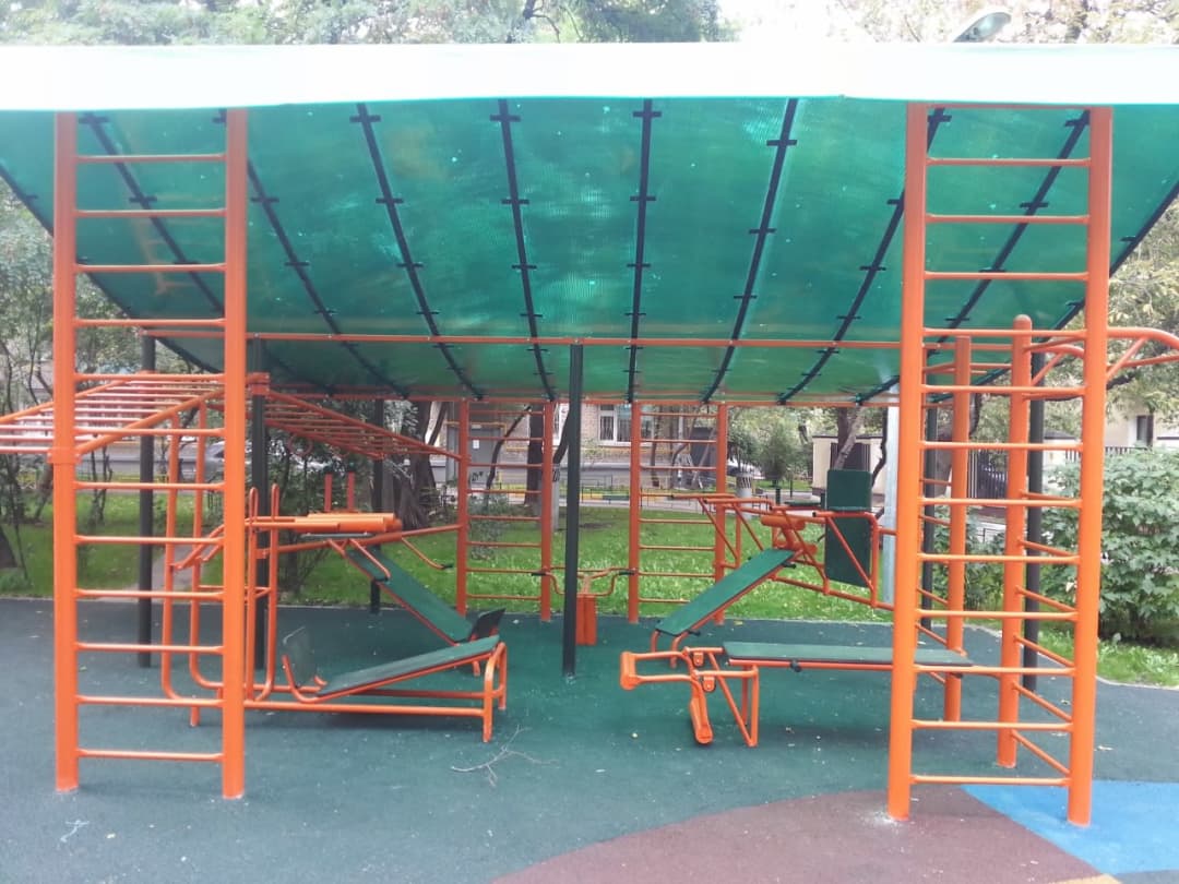 Parallel Gym Bars at Calisthenics Park at Большой Девятинский переулок, Москва – photo 2 of 5
