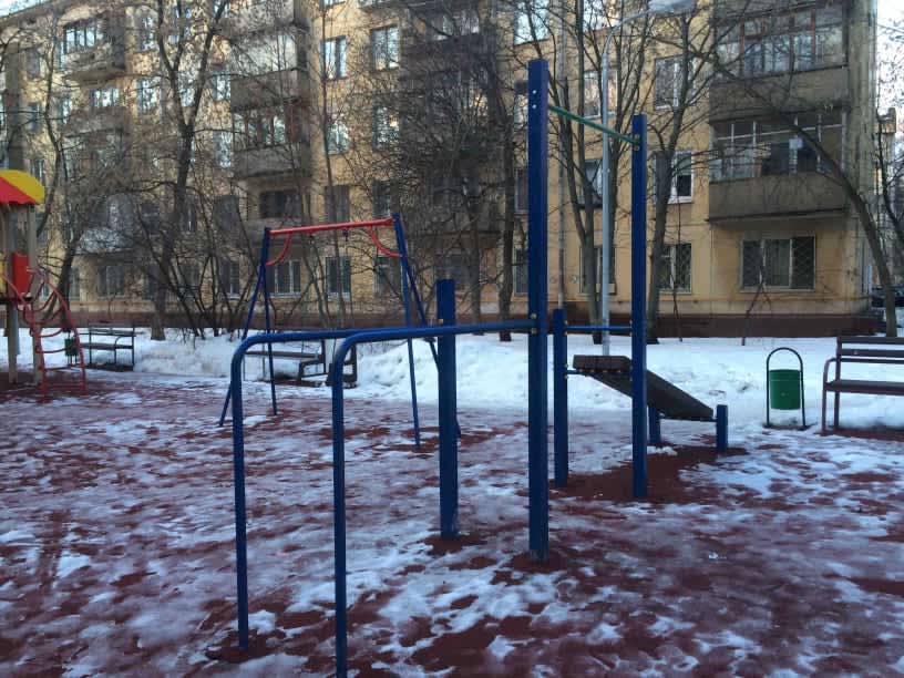 Parallel Gym Bars at Calisthenics Park at Артековская улица, Москва – photo 2 of 3