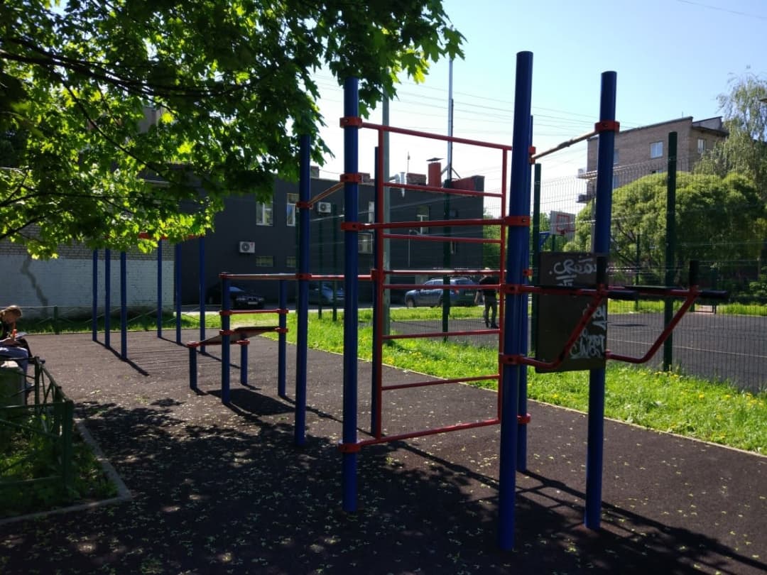 Push Up Bar at Calisthenics Park at проспект Металлистов, Санкт-Петербург #wp3027 – photo 5 of 7