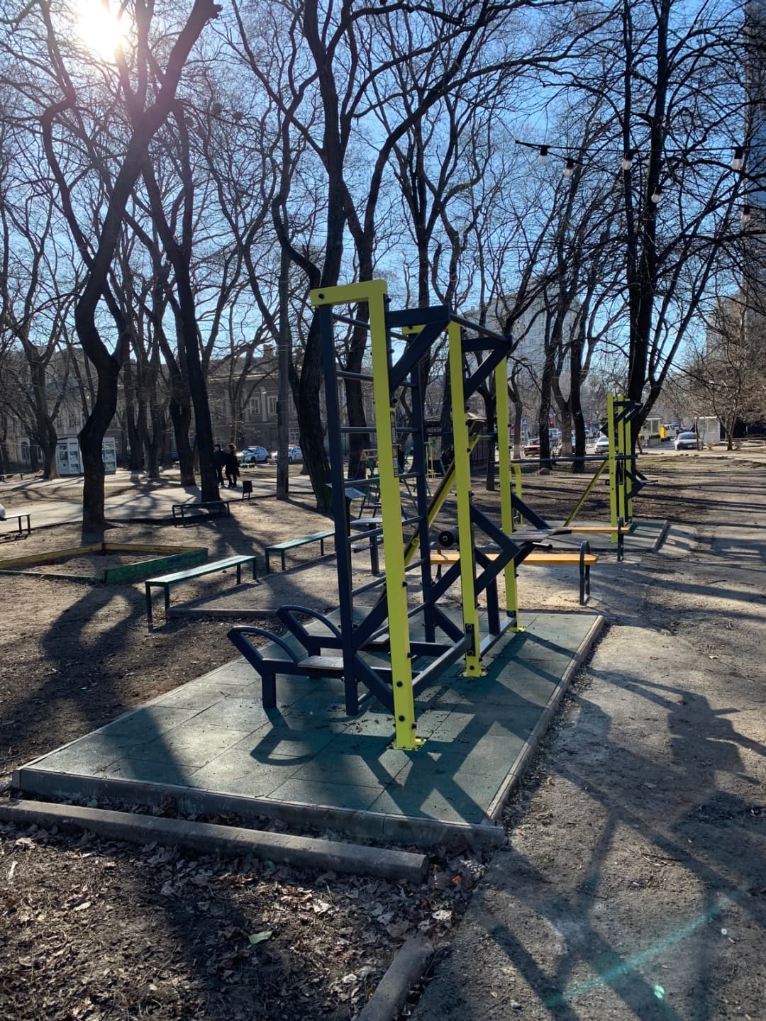 Турник на площадке Calisthenics Park at Старобазарний сквер, Одеса – фото 1 из 2