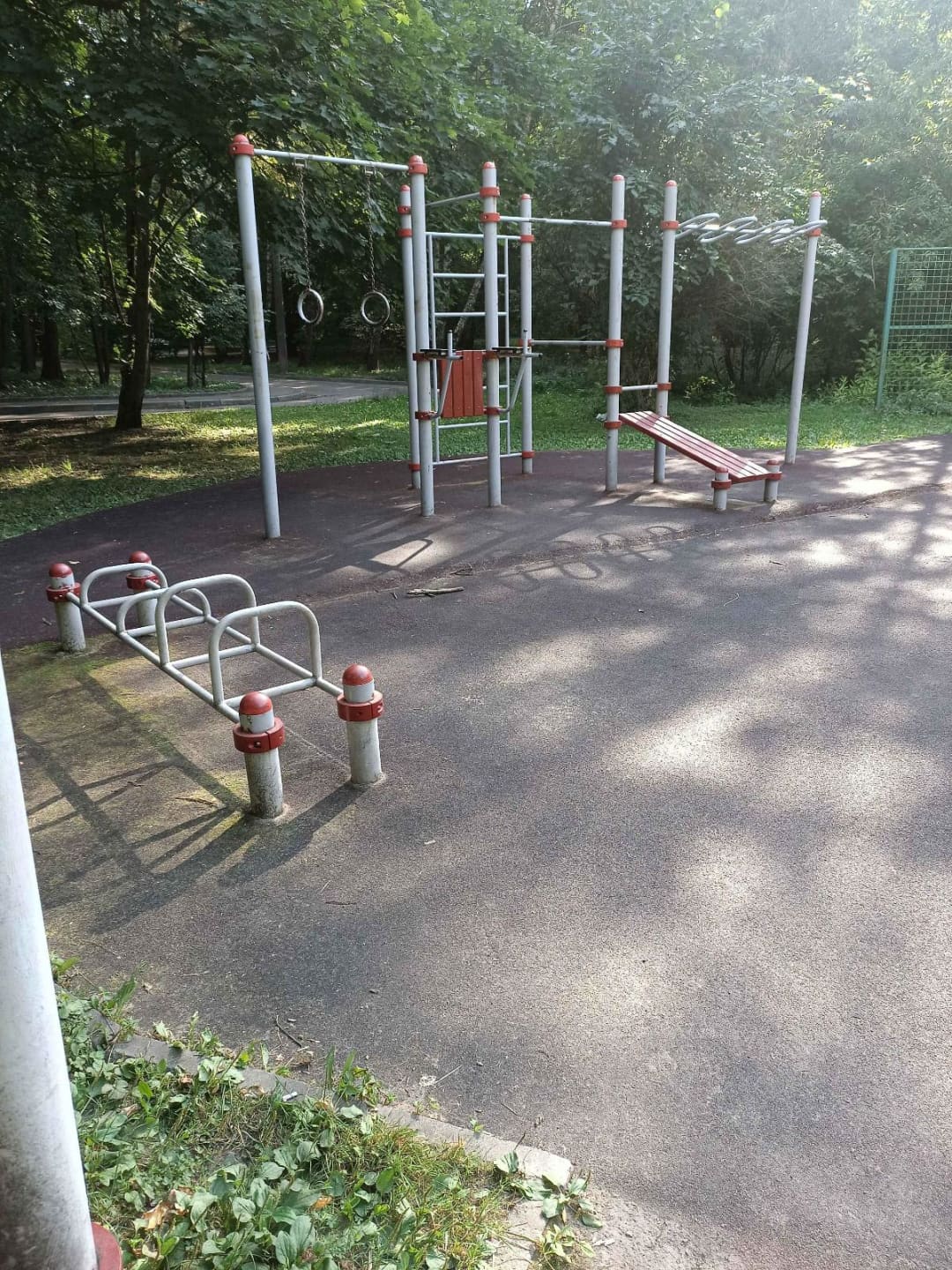 Pull Up Bar at Calisthenics Park at улица Доктора Гааза, Москва – photo 1 of 4