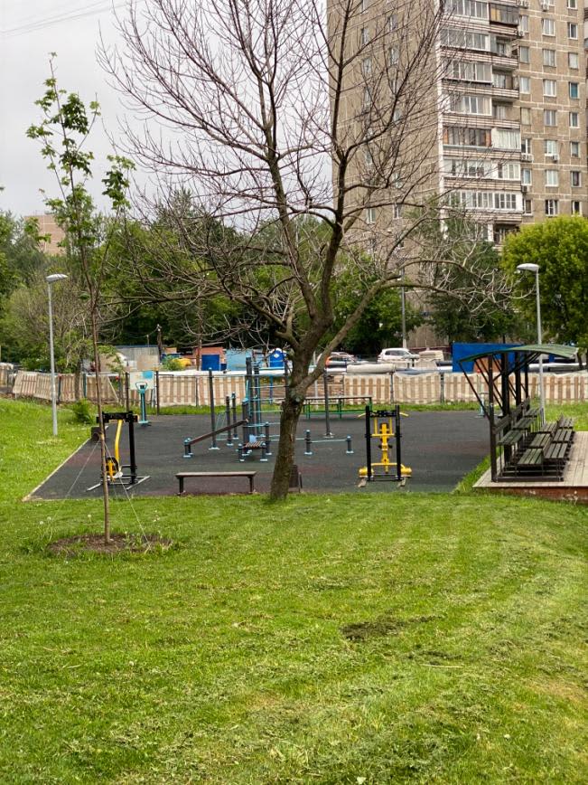 Pull Up Bar at Calisthenics Park at Нагатинский бульвар, Москва – photo 1 of 2