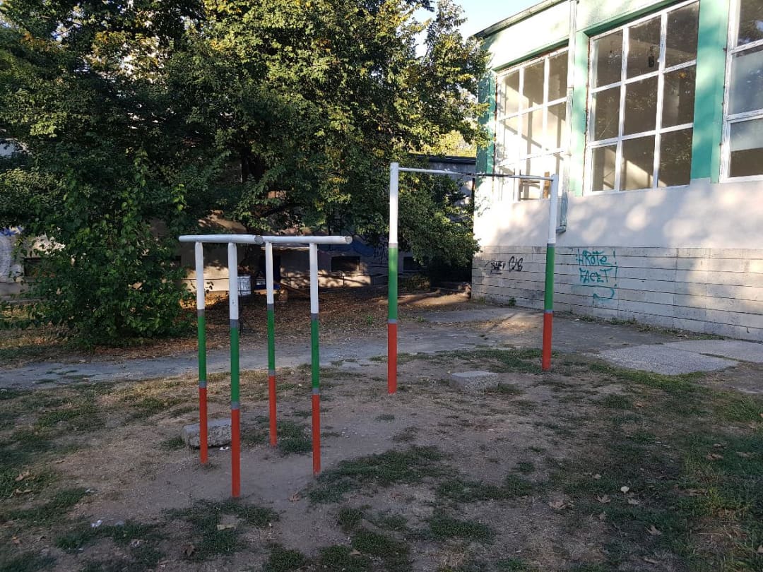 Barren bei Outdoor Gym in ж.к. Златен рог, Ямбол #wp3258 – Foto 2 von 2