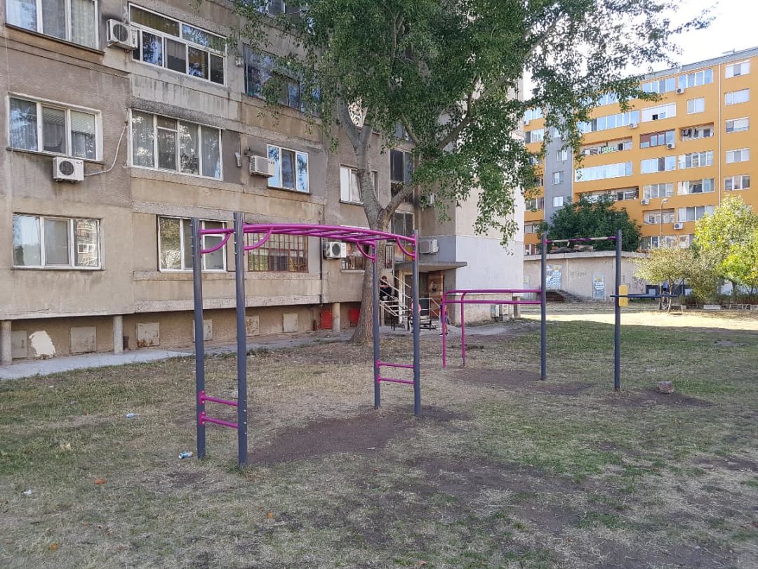 Barre de traction à Outdoor Gym in ж.к.Хале, Ямбол #wp3279 – photo 1 sur 2