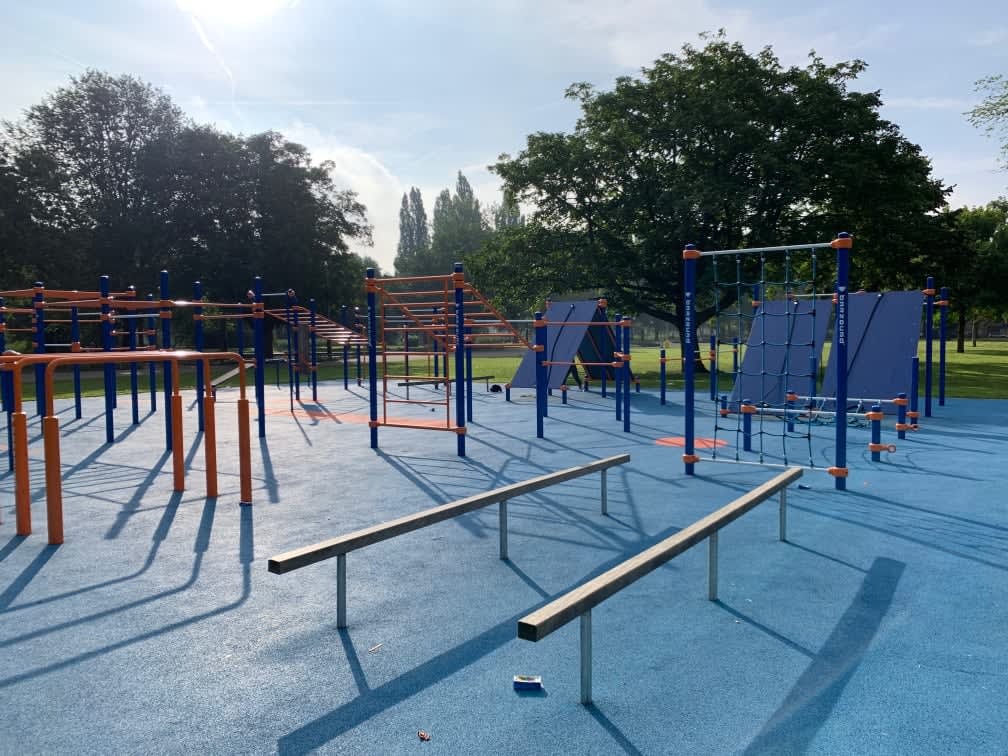 Barren bei Calisthenics Park at Wolbrantskerkweg, Amsterdam – Foto 2 von 9