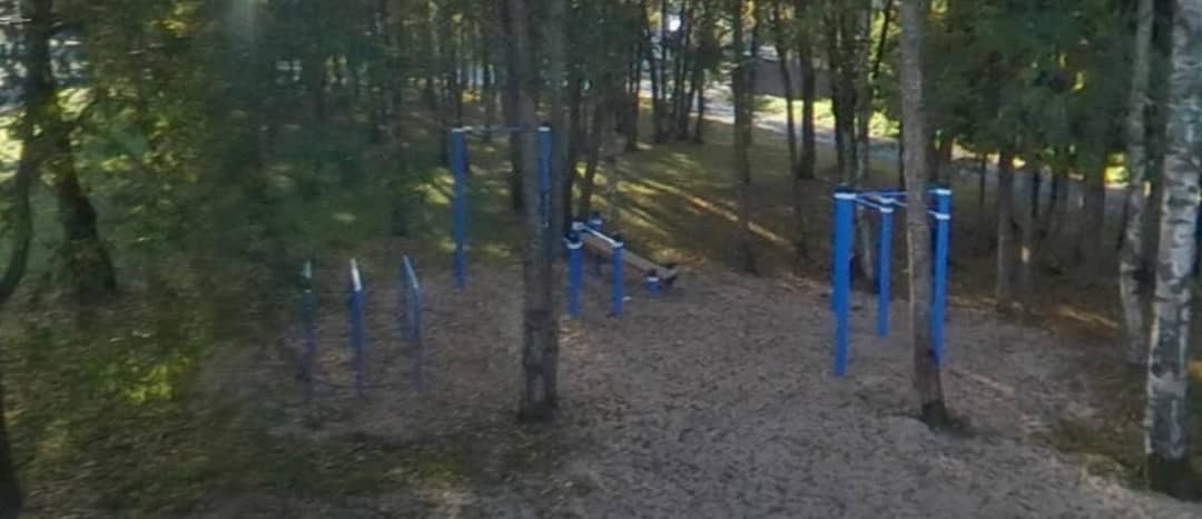 Bară de tracțiuni la Calisthenics Park at Viljapuu pst, Maardu linn – fotografia 1 din 1