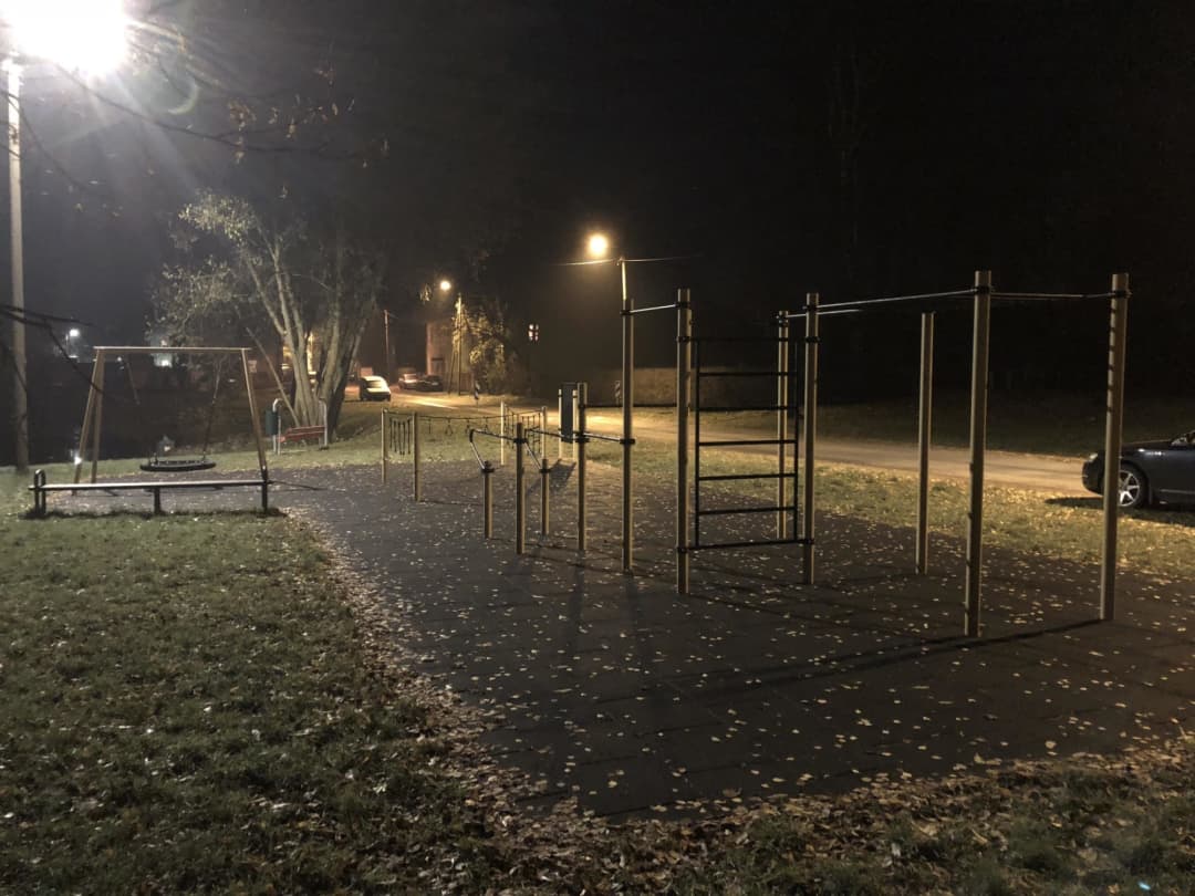 Pull Up Bar at Calisthenics Park at Peetri, Tartu linn – photo 1 of 4