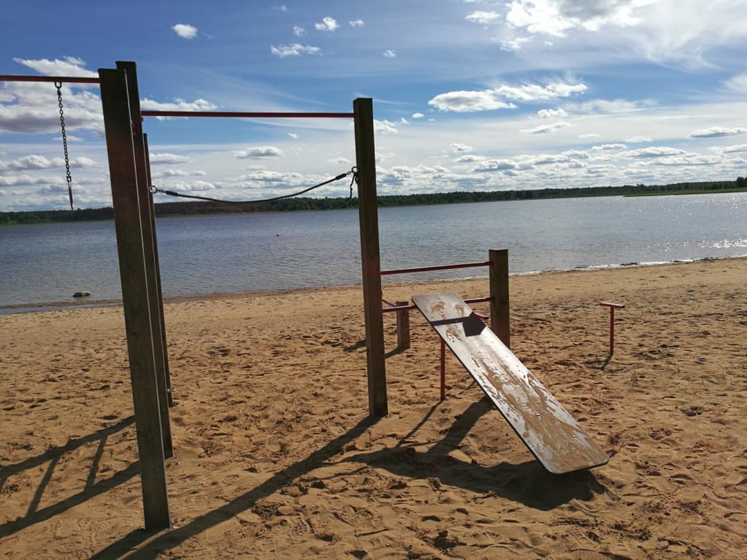Parallel Gym Bars at Calisthenics Park at Tamula rannapromenaad, Võru linn – photo 8 of 10