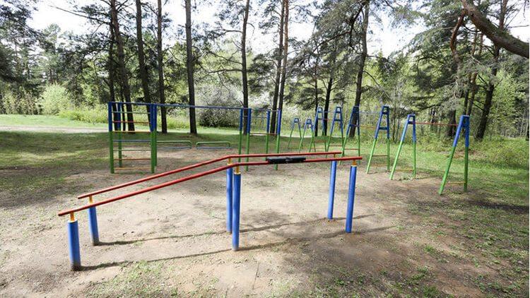 Pull Up Bar at Calisthenics Park at вуліца Герасіменкі, Мінск #wp3448 – photo 1 of 1