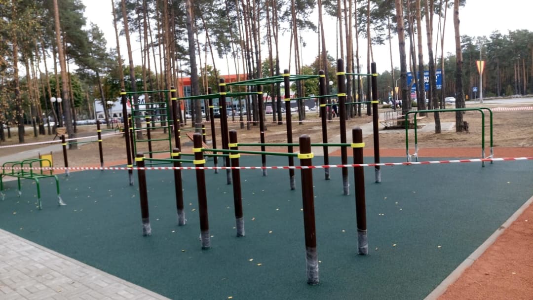 Sbarra per trazioni presso Calisthenics Park at вуліца Свярдлова, Светлагорск – foto 1 di 1