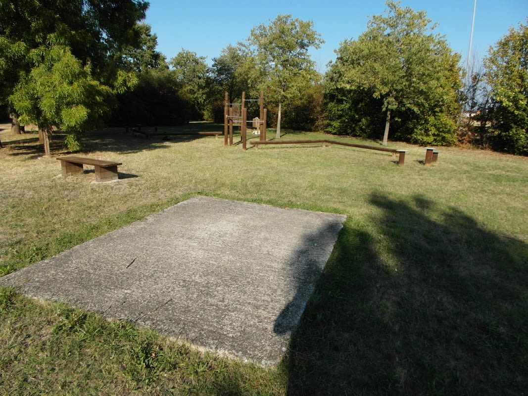 Barres de singe à Calisthenics Park at Via Canusina, Bibbiano – photo 9 sur 16