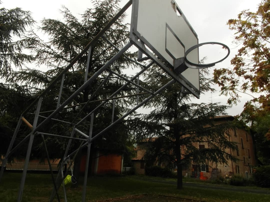 Sbarra per trazioni presso Calisthenics Park at Via Don Pasquino Borghi, Bibbiano – foto 1 di 6