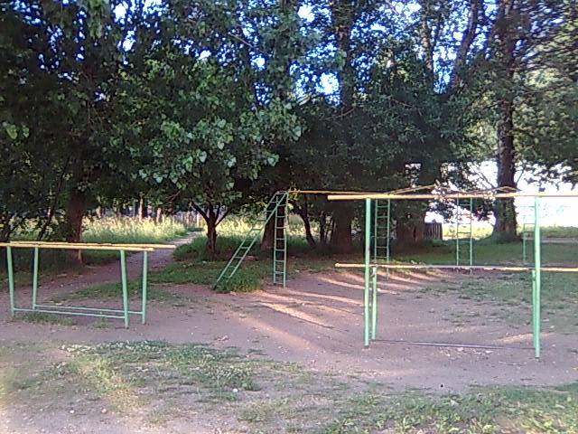 Parallele presso Outdoor Gym in Imanta, Rīga – foto 2 di 4
