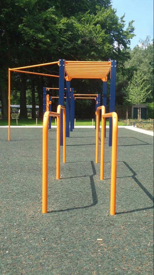 Pull Up Bar at Calisthenics Park at Van der Welstraat, Hilversum – photo 1 of 3