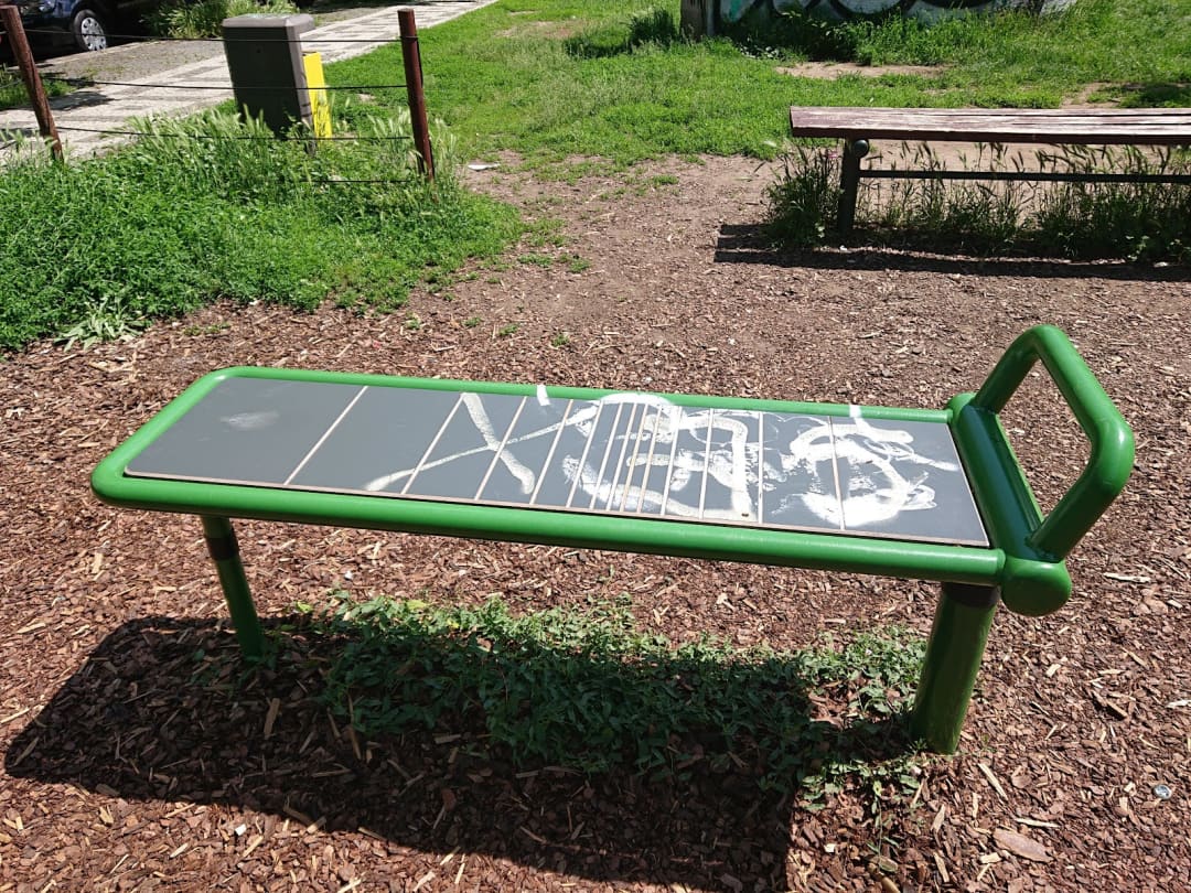 Barras de Mono en Calisthenics Park at Slovenská, Praha – foto 4 de 4