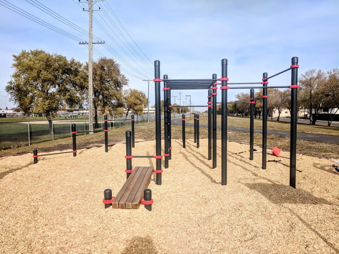 Parallel Gym Bars at Calisthenics Park at Castle Avenue, Winnipeg – photo 2 of 2