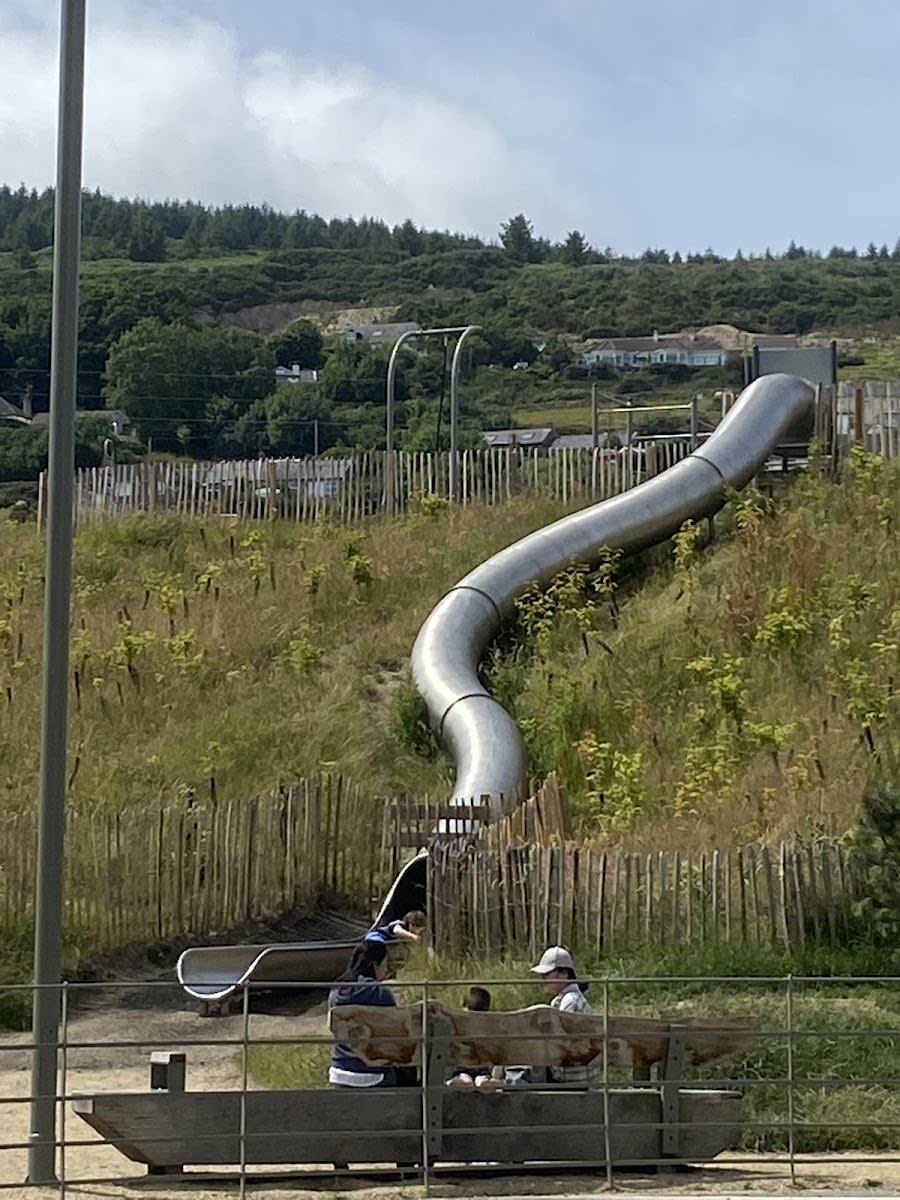 Pull Up Bar at Calisthenics Park at Enniskerry Road, Stepaside – photo 1 of 1
