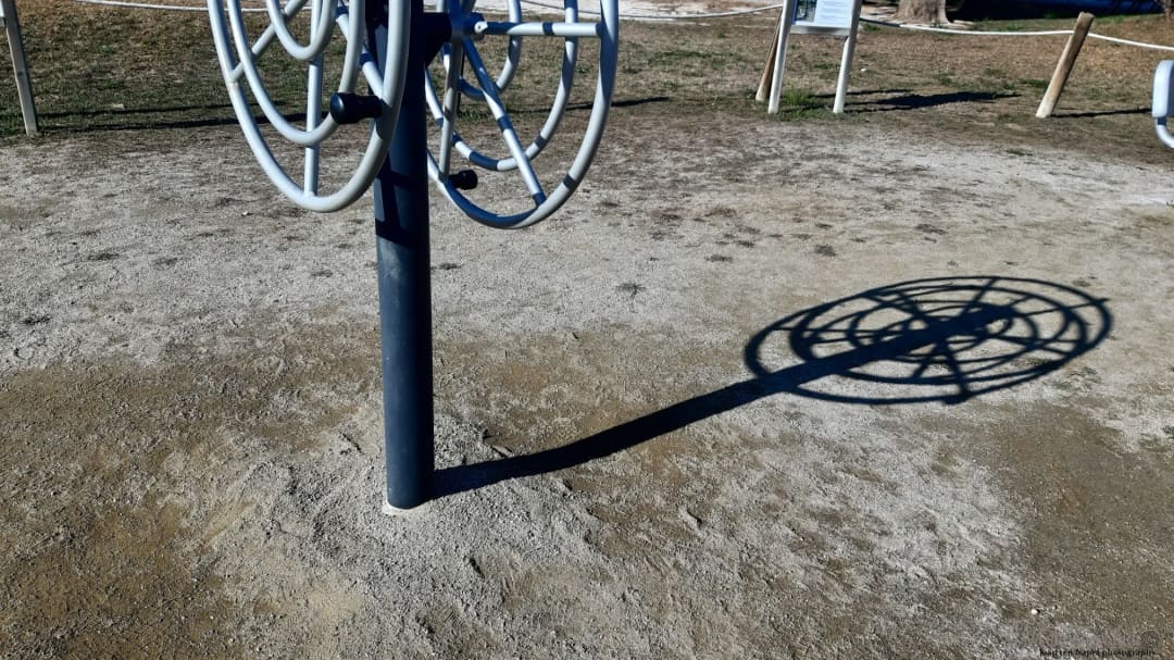 Monkey bar presso Calisthenics Park at Carrer del Cantàbric, l'Ampolla – foto 4 di 5