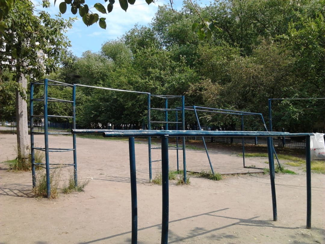 Parallel Gym Bars at Calisthenics Park at Юность, Екатеринбург – photo 2 of 3