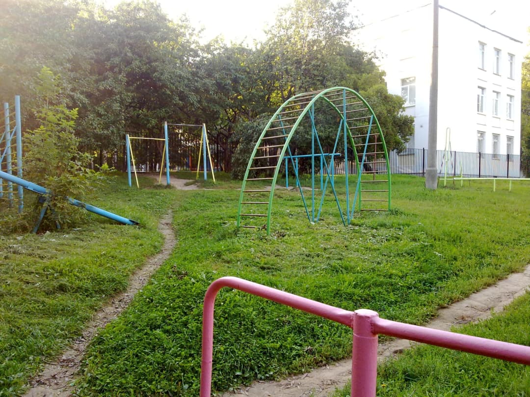 Parallel Gym Bars at Calisthenics Park at Вяземская улица, Москва – photo 1 of 8