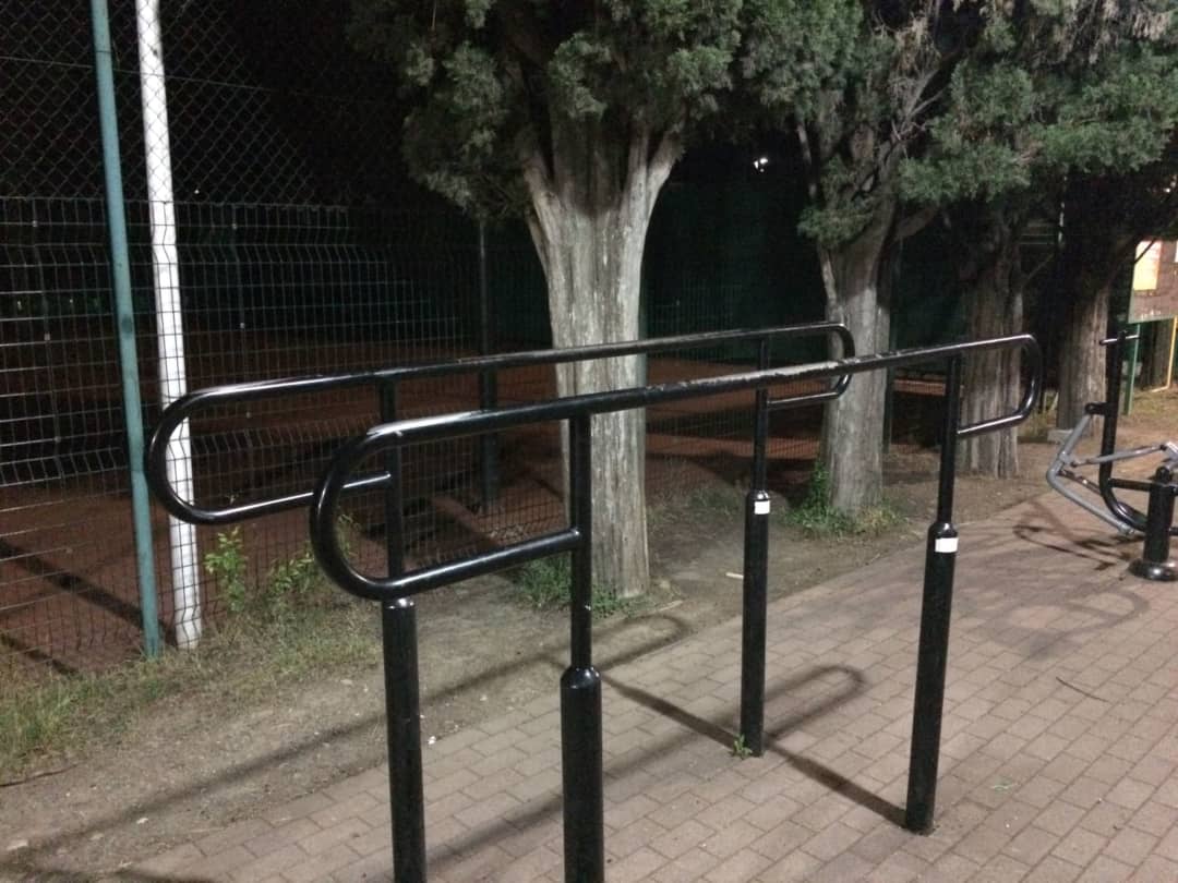 Pull Up Bar at Calisthenics Park at улица Егорова, Сочи – photo 1 of 2