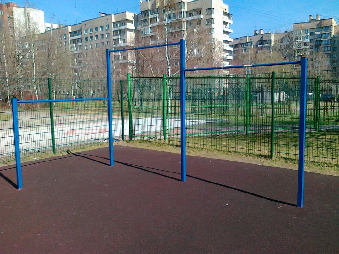 Pull Up Bar at Calisthenics Park at Морская набережная, Санкт-Петербург – photo 1 of 3