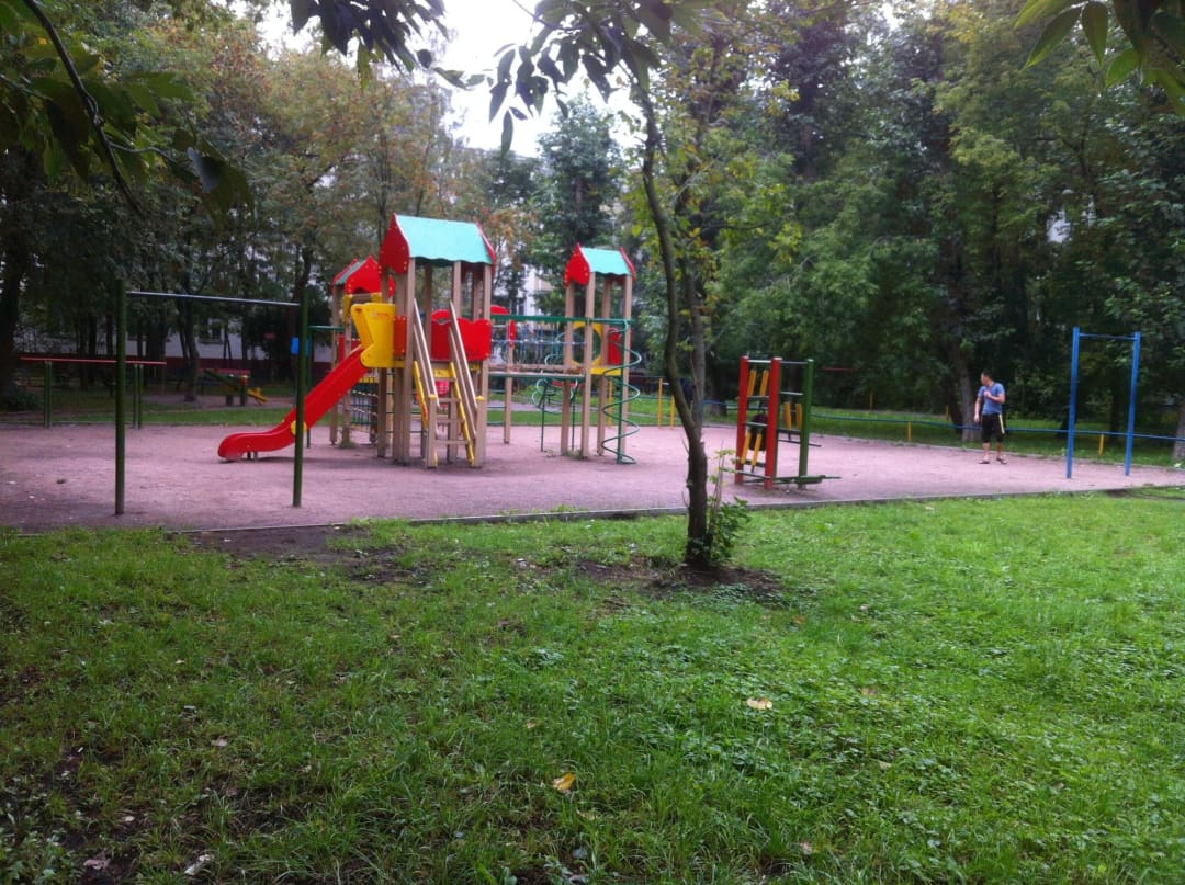 Турник на площадке Calisthenics Park at улица Габричевского, Москва – фото 1 из 3