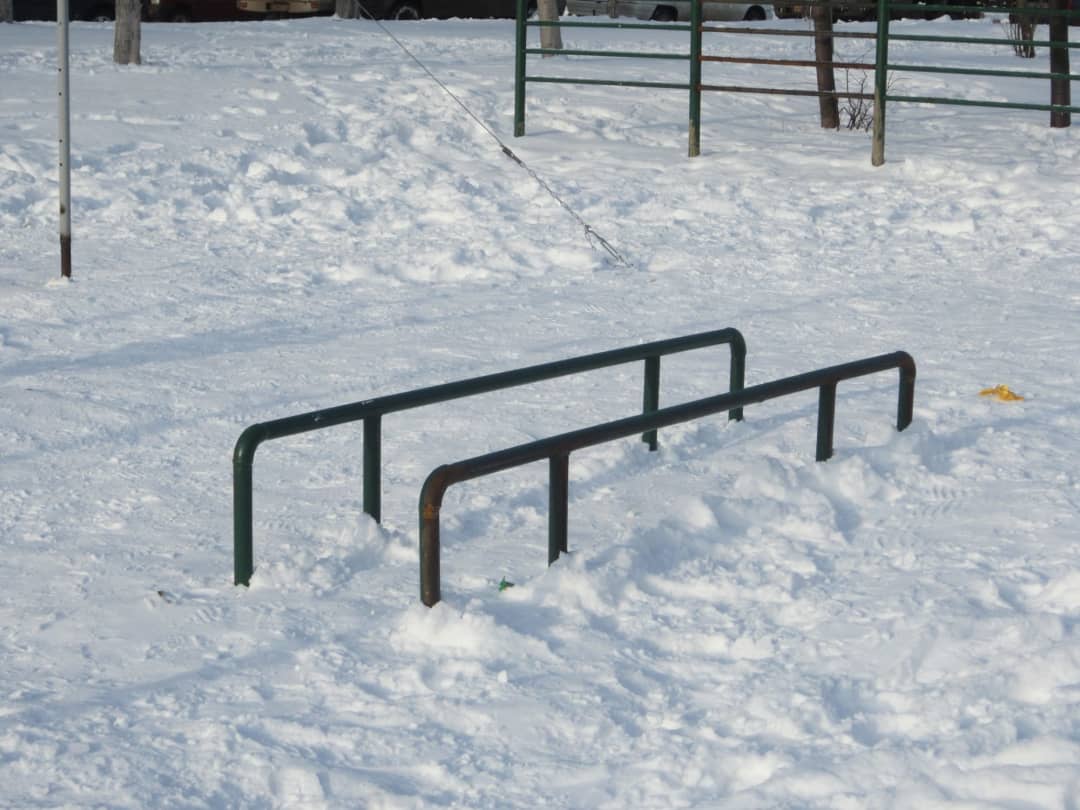 Ground Parallel Bars at Calisthenics Park at улица Воинов-Интернационалистов, Железногорск – photo 4 of 5