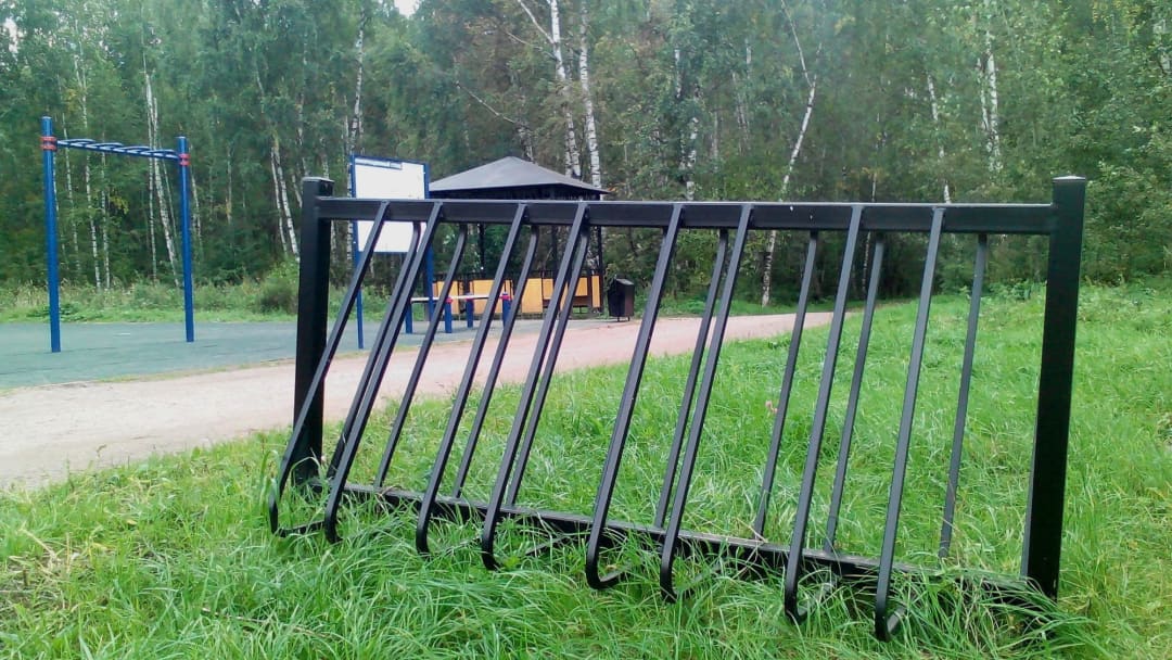 Parallel Gym Bars at Calisthenics Park at аллея Дорога Жизни, Москва #wp1897 – photo 9 of 9
