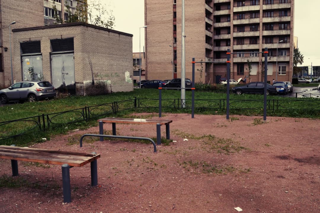 Pull Up Bar at Calisthenics Park at проспект Маршала Жукова, Санкт-Петербург – photo 1 of 5