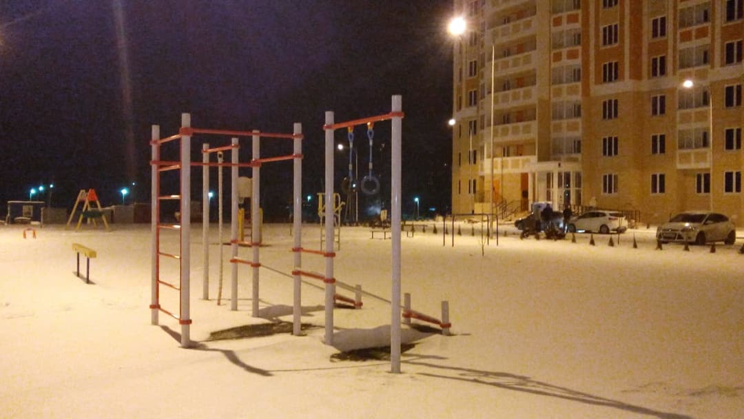 Bară de tracțiuni la Calisthenics Park at улица Ерёменко, Ростов-на-Дону #wp1907 – fotografia 1 din 5