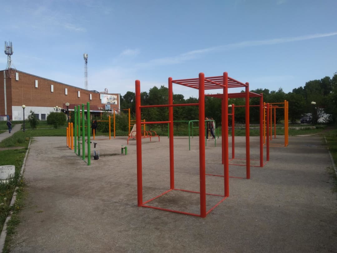 Barra de Dominadas en Outdoor Gym in Затулинский жилмассив, городской округ Новосибирск – foto 1 de 5