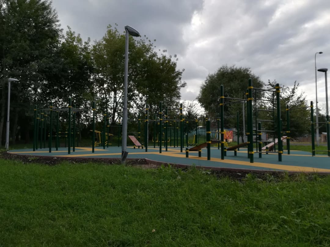 Parallel Gym Bars at Calisthenics Park at проектируемый проезд № 5016, Москва – photo 2 of 4