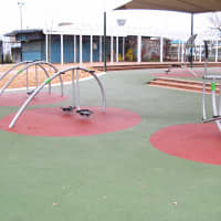 Calisthenics Park at Dubbo Aquatic Leisure Centre, Dubbo - thumbnail 4