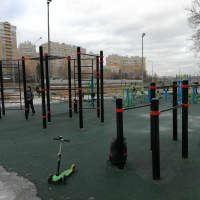 Calisthenics Park at Элеваторная улица, Москва - thumbnail 2