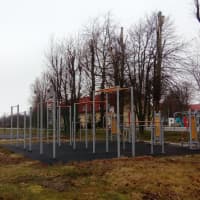 Calisthenics Park at Янтарная улица, Ушаково - thumbnail 2