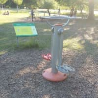 Calisthenics Park at 4FCIRCLE, Frankfurt am Main - thumbnail 7
