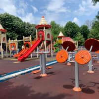 Calisthenics Park at Calea Piscului, București #wp3549 - thumbnail 3
